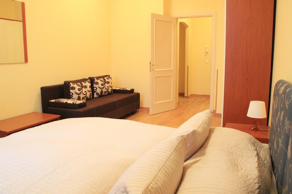 City Lounge Crown Hotel Praga Cameră foto
