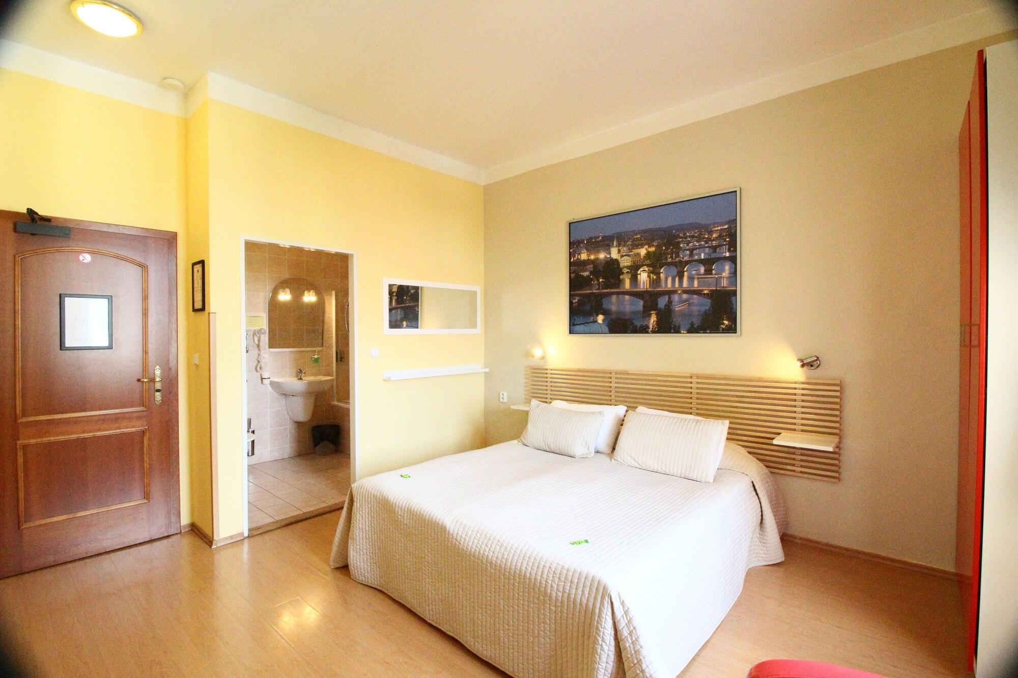 City Lounge Crown Hotel Praga Exterior foto